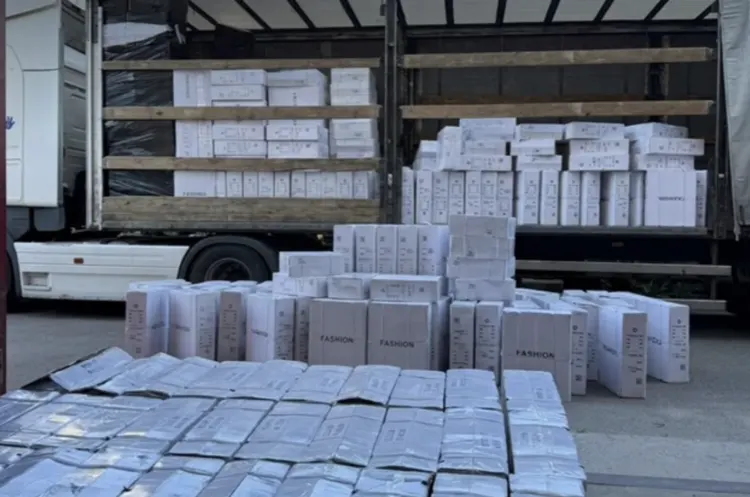 БЕБ викрило виробництво контрафактного одягу на 50 млн грн у Миколаєві