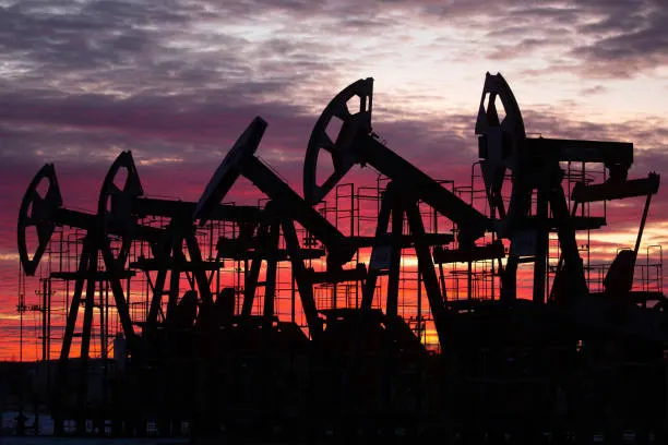 Ціни на нафту знижуються: Саудівська Аравія нарощує експорт