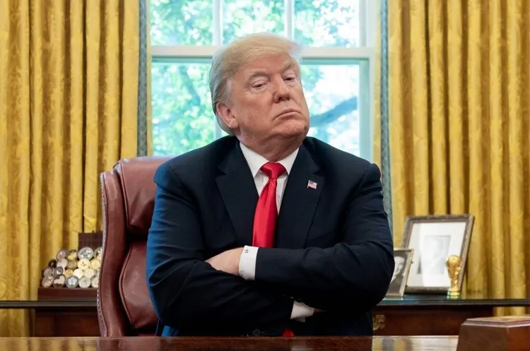 Truth Social: Трамп продає ранній доступ до заяв за $100 000 на місяць