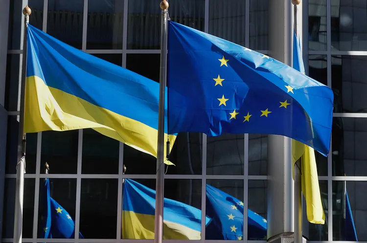 Україні потрібно $27 млрд на оборону до 2026: дефіцит та допомога ЄС