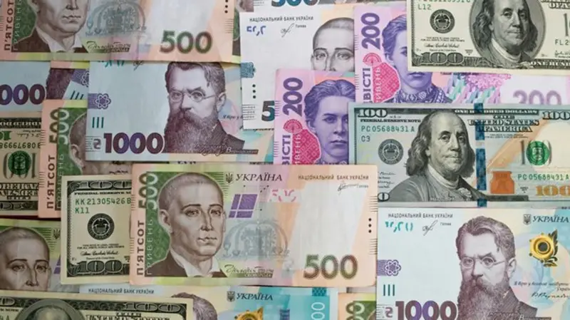 Приватбанк, Ощадбанк, Укрексімбанк і Сенс банк — ілюстративне зображення до новини