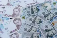 Офіційний курс долара та євро 9 липня 2026: НБУ знизив вартість