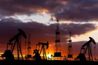 Ціни на нафту зростають: ризики блокування Ормузької протоки 2026