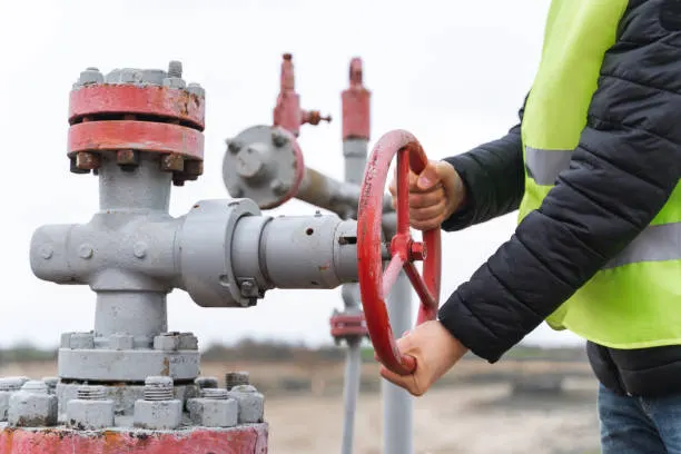 SZR: Криза Перської затоки прискорює обвал цін на російську нафту