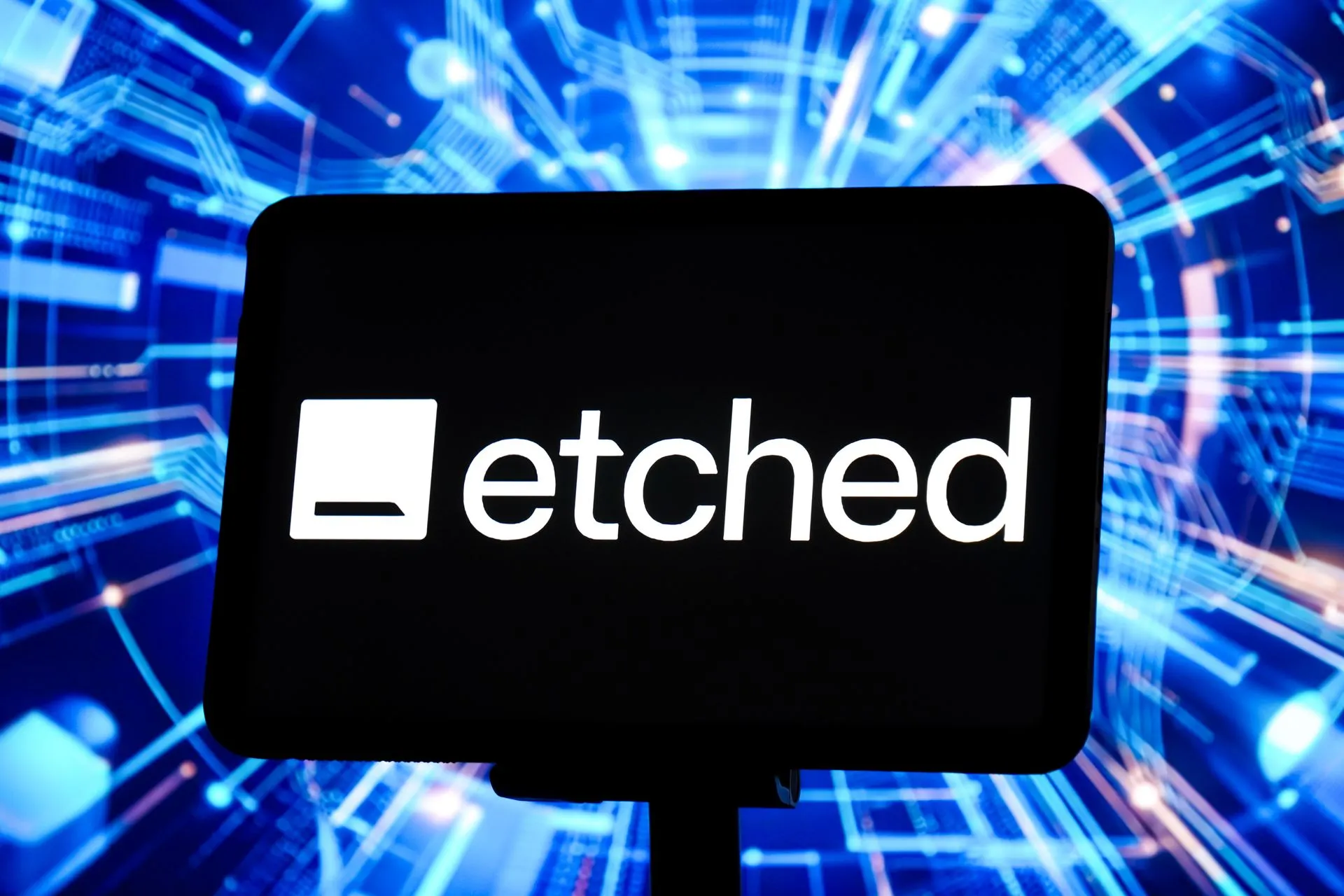 AI-стартап Etched подвоїв оцінку до $21 млрд: інвестиції в чипи для ШІ