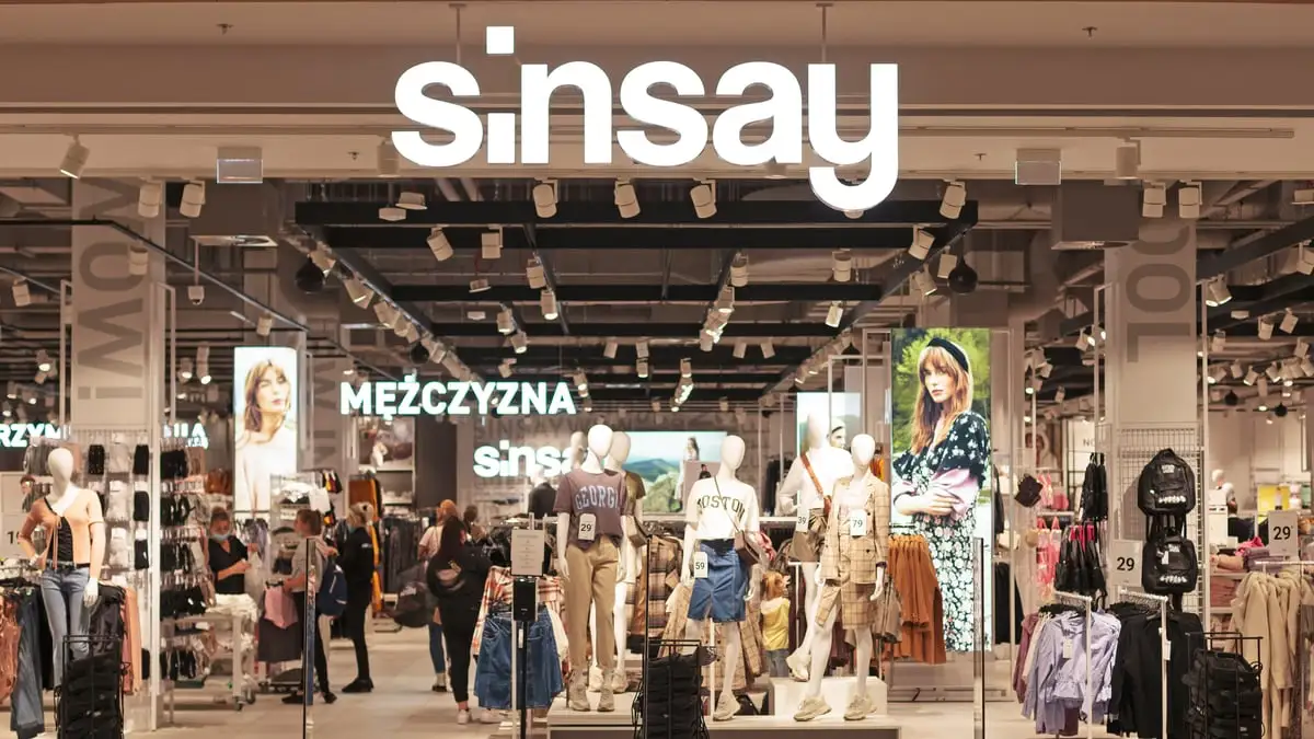 Sinsay запускає маркетплейс 2026: як бренд об'єднує онлайн та офлайн