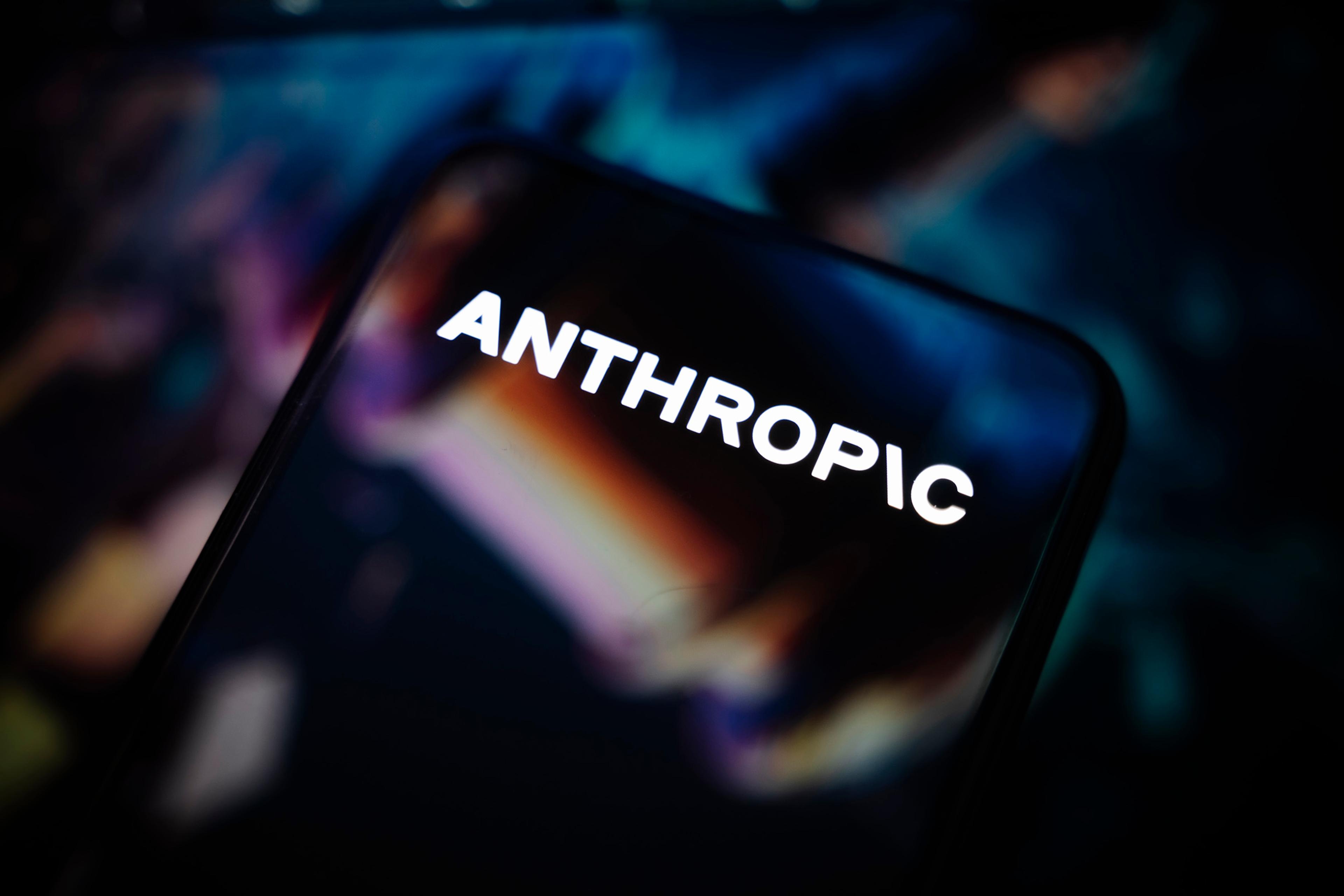 Salesforce: Інвестиція в Anthropic Зросла до $5 Млрд на тлі IPO