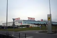 Tesco може продати 560+ магазинів у Європі: стратегічні дивіденди