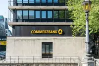 UniCredit контролює 50% Commerzbank: ЄЦБ готує дозвіл на поглинання