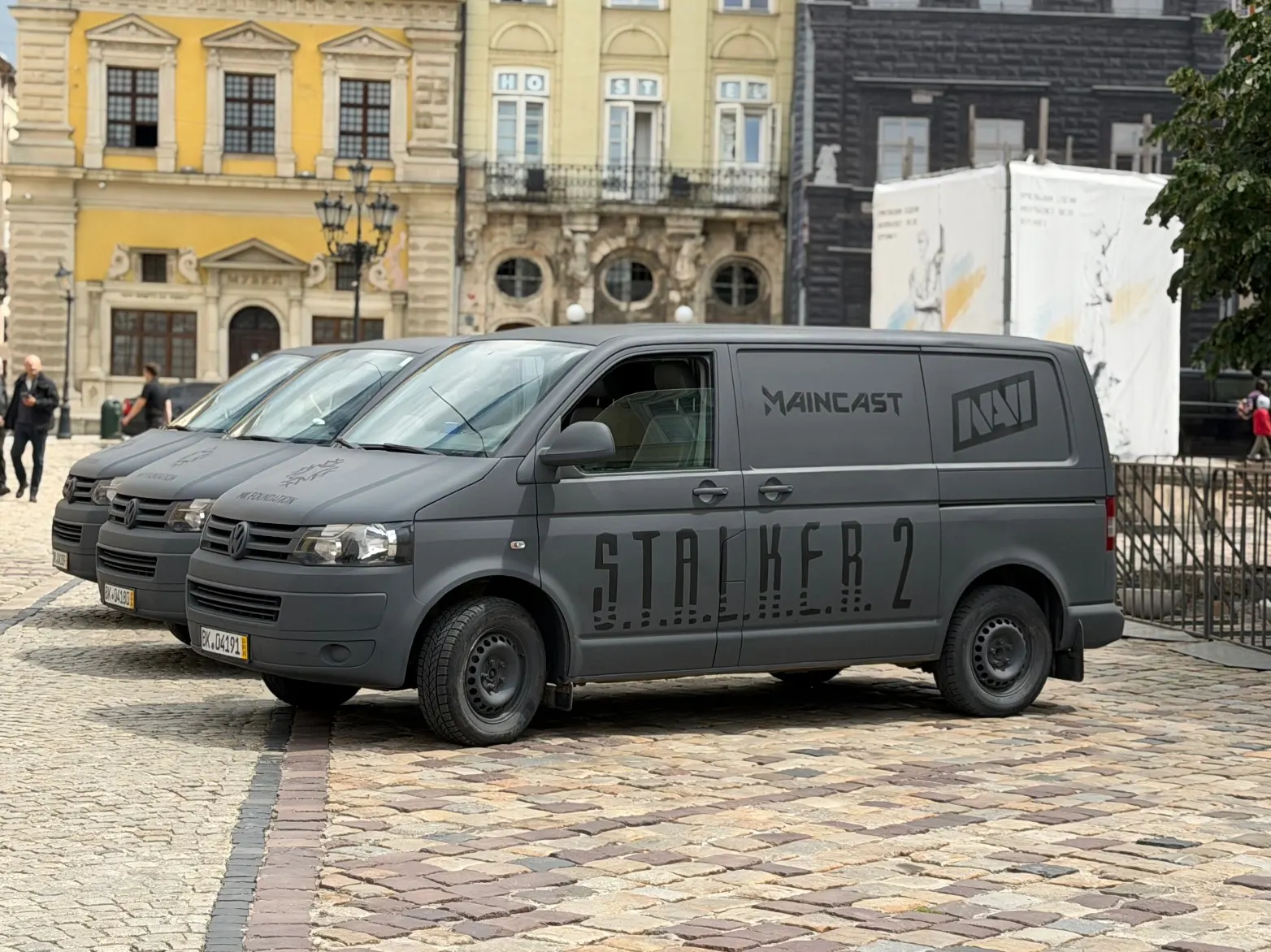 MK Foundation передав 3 буси військовим Львівщини: понад 2100 авто для ЗСУ
