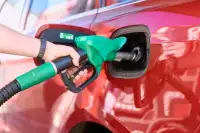 Ціни на пальне в Україні 22 червня: дизель -81 коп., A-95 преміум +51 коп.