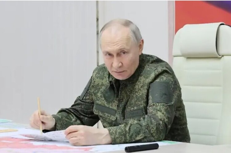 Кремль шукає вихід з війни: економічний тиск та втрати 2026