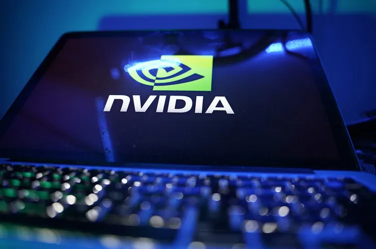 США посилюють контроль: як Китай обходить санкції Nvidia на процесори ШІ