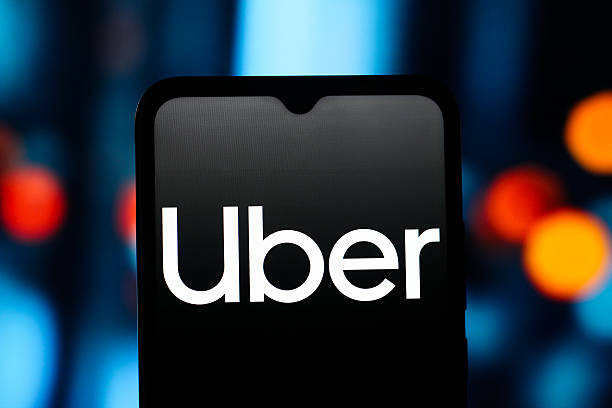 Uber скорочує 23% HR-відділу: причини, наслідки та стратегія компанії