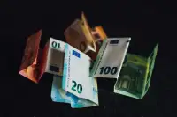 НБУ встановив курс валют на 19 червня 2026: долар і євро