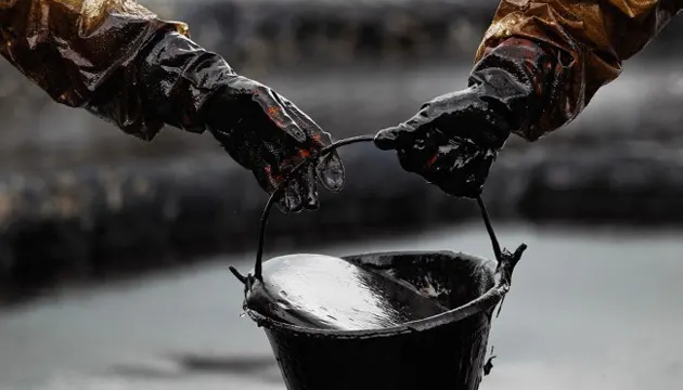 Ціни на нафту 2026: Brent та WTI дорожчають через Іран та атаки