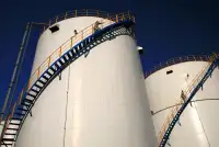 Нафтогаз і MOL: нові потужності для зберігання пального в Угорщині