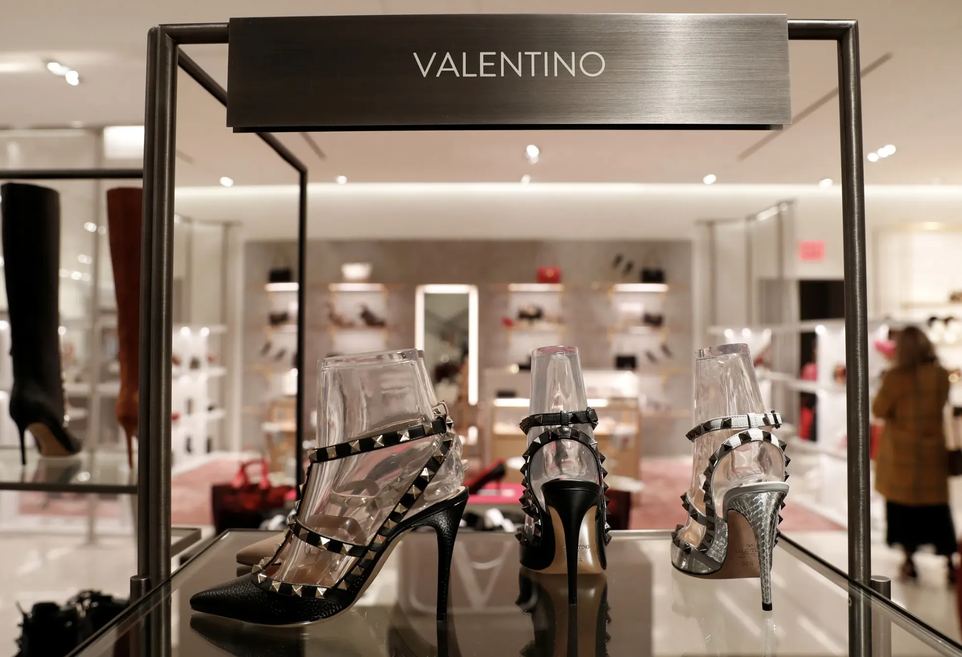 Valentino повернувся в Україну: італійський люкс знову у Києві 2026