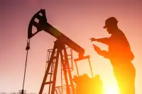 Нафта Brent наближається до $100: причини зростання цін у 2026 році
