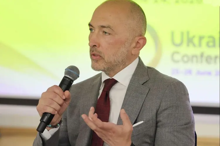 НБУ: Продаж двох держбанків України очікується вже у 2026 році