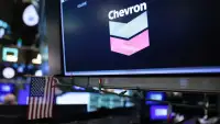 Логотип Chevron на фондовому майданчику Нью-Йоркської фондової біржі — ілюстративне зображення до новини