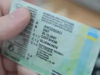 Нові правила Кабміну: термін дії посвідчень водія 5 або 15 років